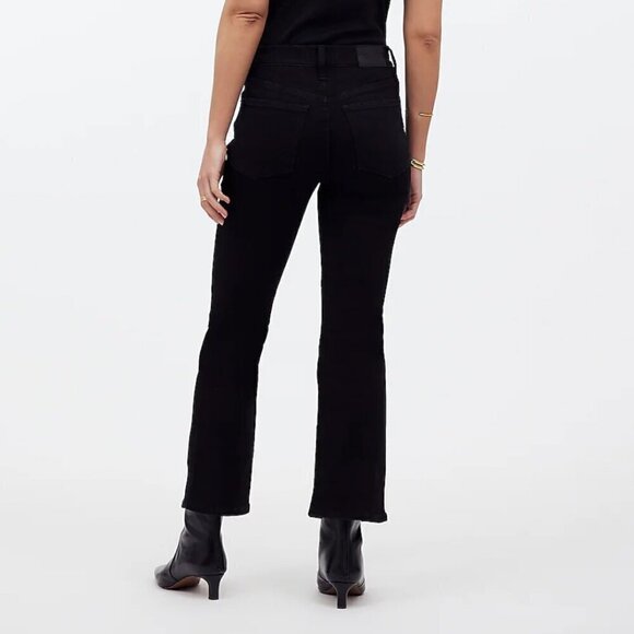 New! Madewell Petite Kick Out Mid-Rise Crop Jeans - Picture 3 of 8